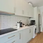 Apartman Lovely Urbisado Iii - By Y Concept